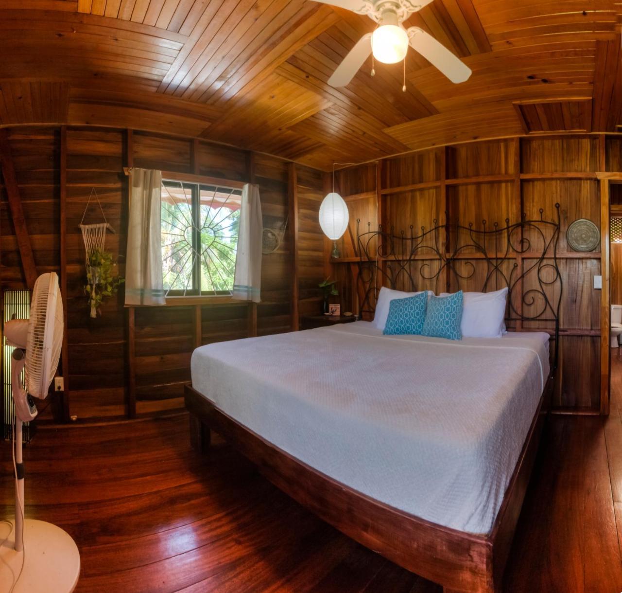 Sueno Grande B&B Puerto Viejo de Talamanca Exteriör bild